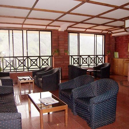 Abad Copper Castle Resort Munnar Extérieur photo