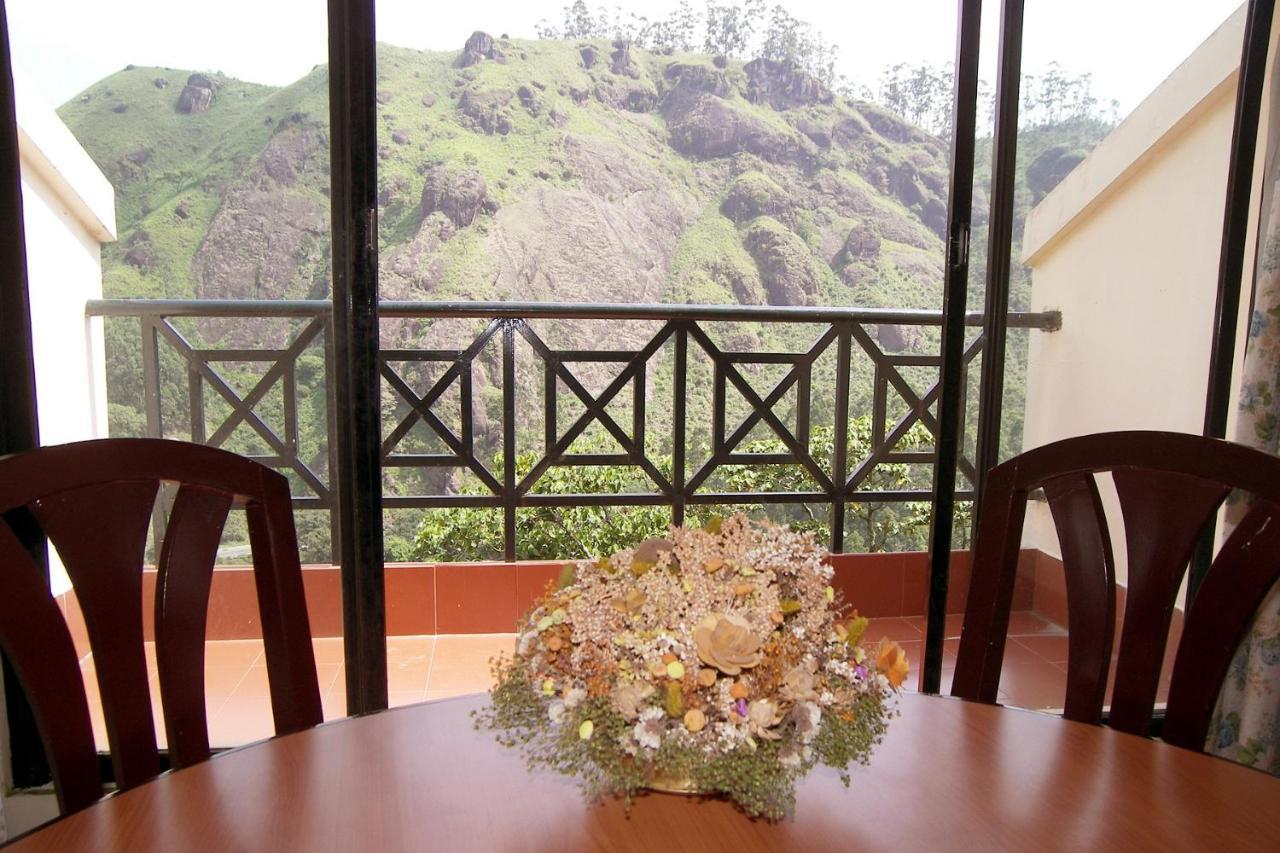 Abad Copper Castle Resort Munnar Extérieur photo