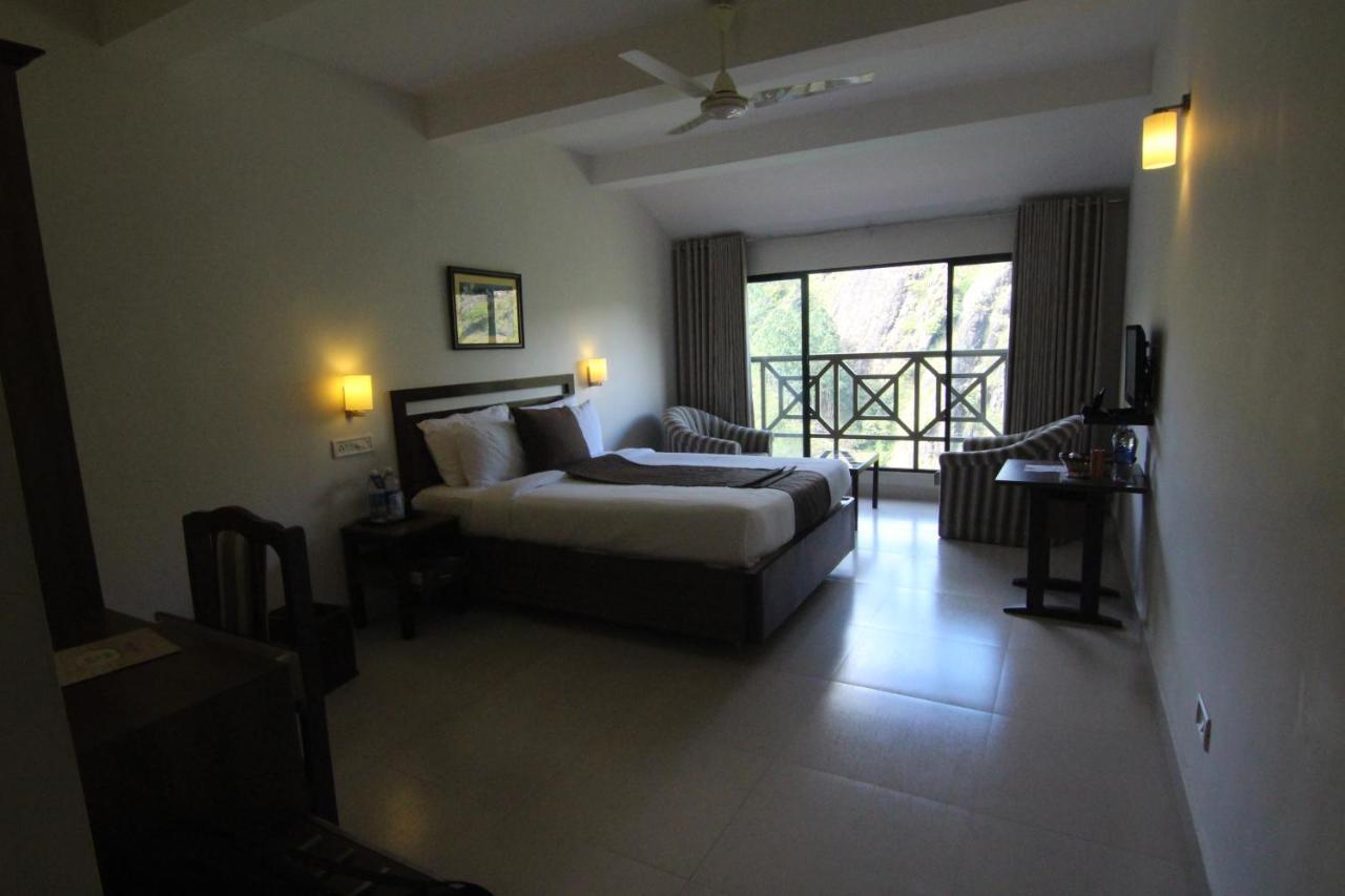 Abad Copper Castle Resort Munnar Extérieur photo