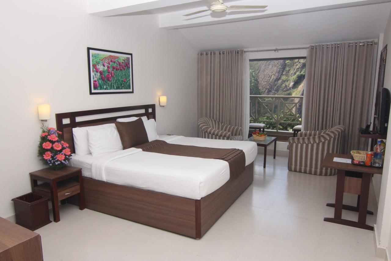 Abad Copper Castle Resort Munnar Extérieur photo